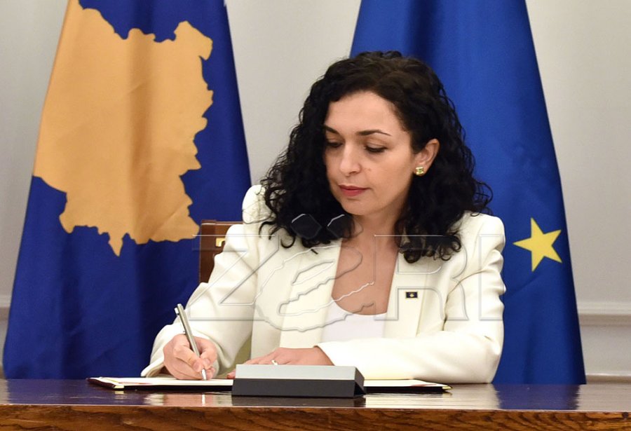 Kërkohet nga Presidentja që çështjen e mandatarit ta dërgojë në Kushtetuese