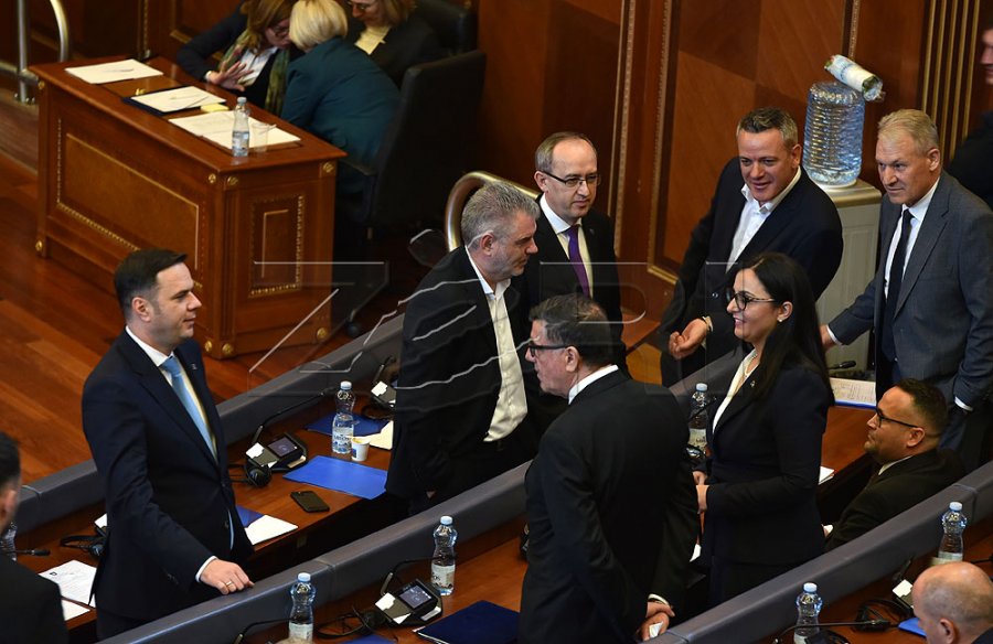 Hoti: Kuvendi nuk është i konstituuar, janë shkelur parimet kushtetuese