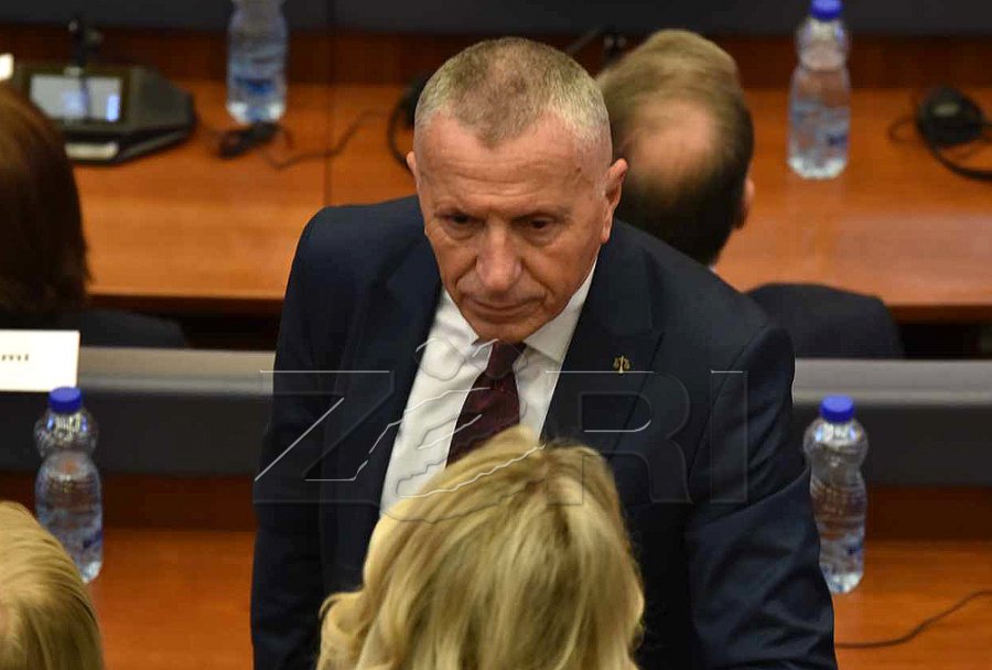 Kamberi: Pasivizimi i adresave të shqiptarëve të bëhet pjesë e bisedimeve Serbi-BE si problem i të drejtave të njeriut