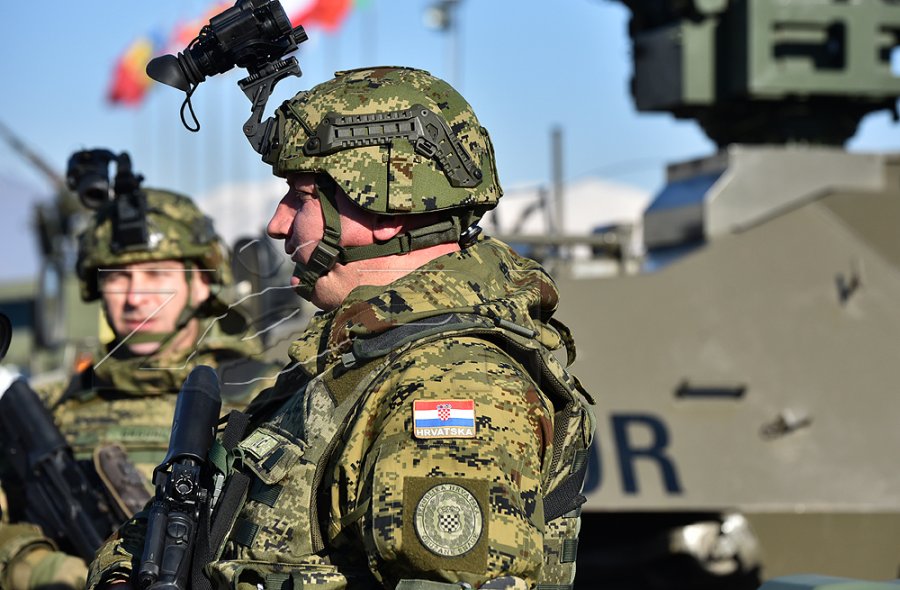  Mbi 150 ushtarë kroatë do t’i bashkohen KFOR-it në Kosovë