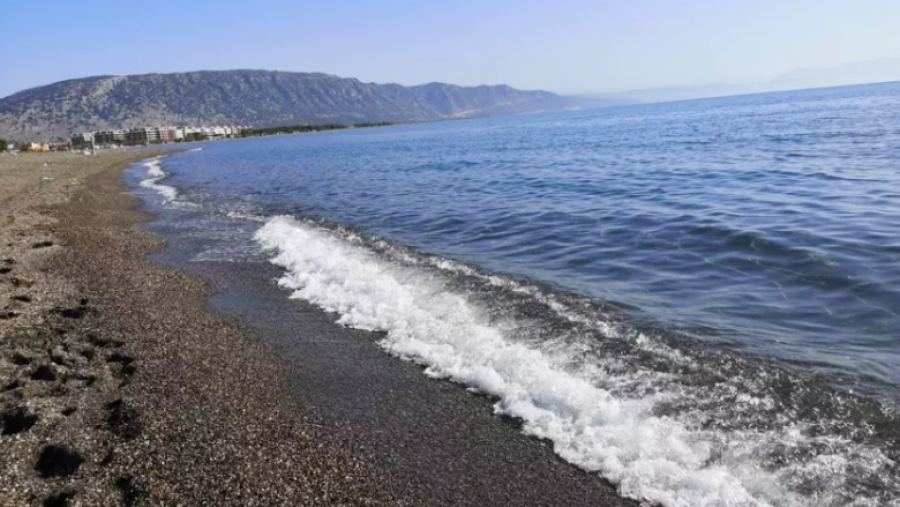 Dy kosovarë humbin jetën në bregdetin e Velipojës