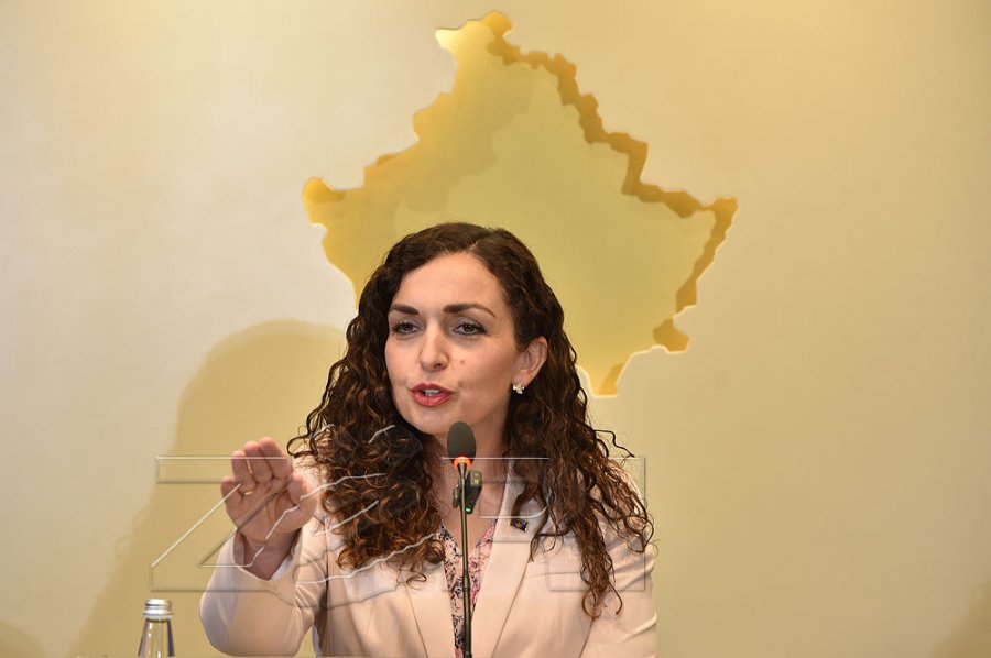 Kurti e Konjufca i sulmuan duke përdorur fjalën “tradhti”, Osmani thotë se gjyqtarët e Kushtetueses “s’janë të shenjtë”