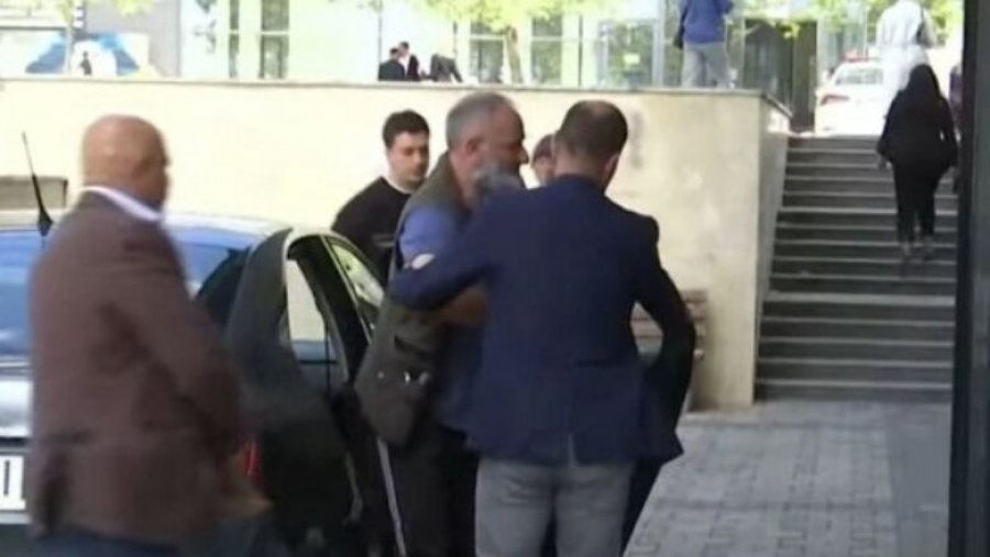 Aktakuza për spiunazh për Hysri Selimin