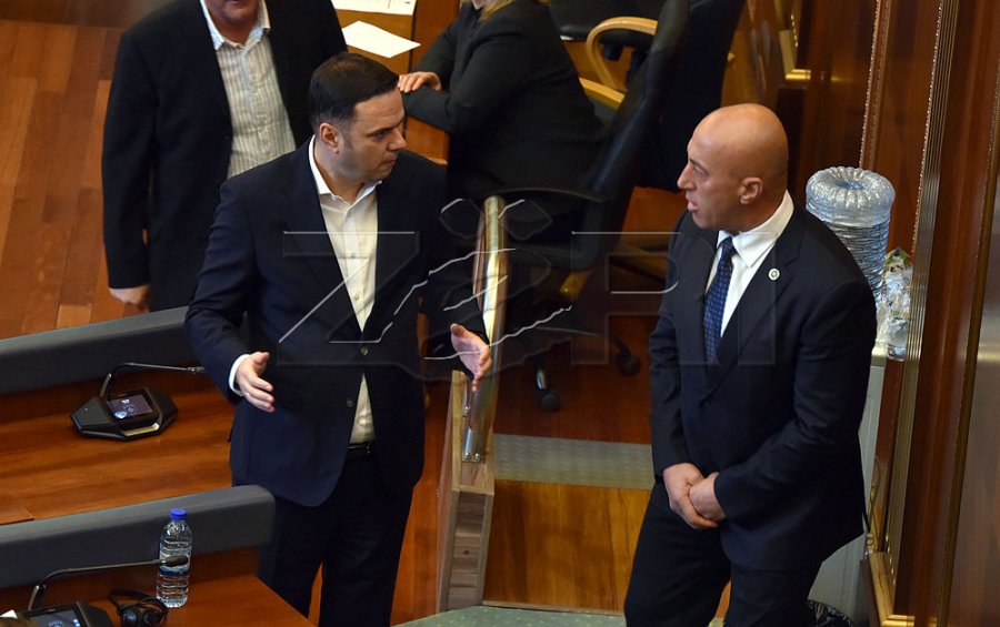 Raportohet se Krasniqi, Abdixhiku e Haradinaj kanë shkuar për takime në Ambasadën e ShBA-së