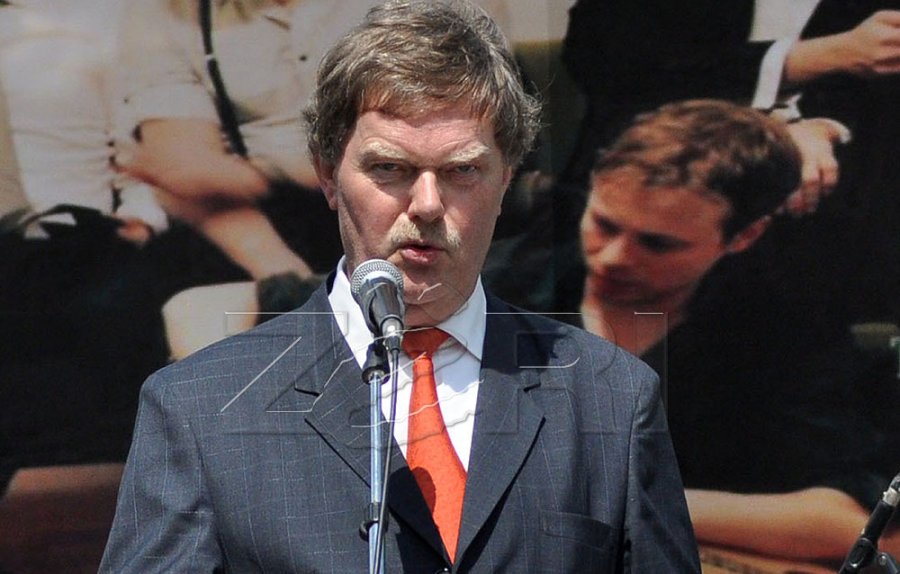 Ish-ambasadori Bosch: Procesi në Hagë po zvarritet, ish-krerët e UÇK-së do të lirohen