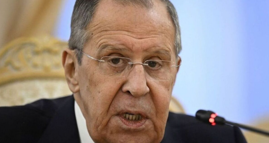 Lavrov: Rusia do të vazhdojë konsultimet me SHBA-në për Ukrainën