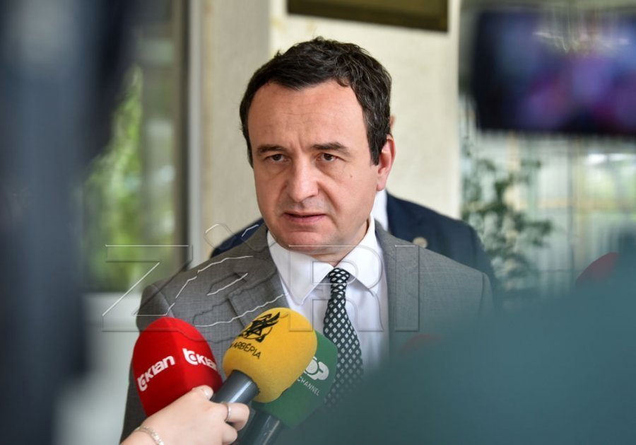 “Mbrojtja e ka një orientim të veçantë”: Kurti flet për herë të parë për dëshminë e James Rubinit në Hagë