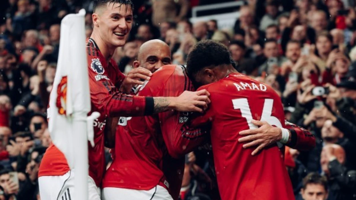 Man United triumfon në derbin ndaj Chelseas Man United triumfon në derbin ndaj Chelseas
