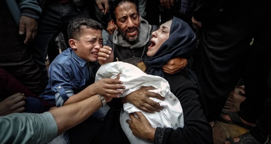 “Nga një ferr në tjetrin”, palestinezët zbulojnë tmerrin në kampet humanitare