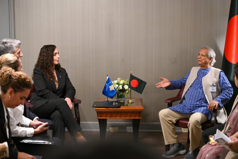 Osmani takohet me kryeministrin e Bangladeshit në New York