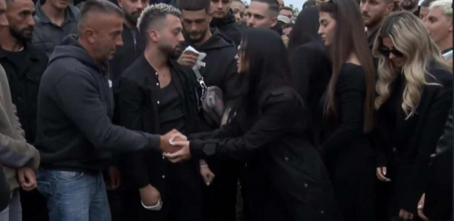 Xheneta merr pjesë në varrimin e Eldionit, vëllait të Gjestit