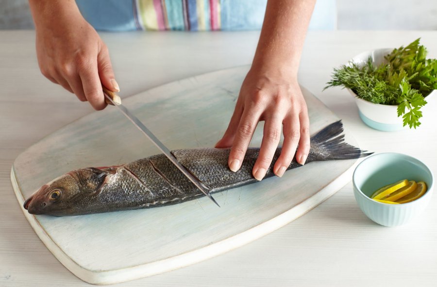 AUV: Prania e parazitëve në peshk nuk përbën rrezik, asgjësohet gjatë gatimit në 60°C