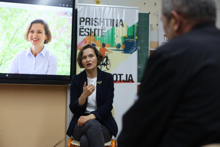 Shahini viziton banorët e “Sofalisë”: Bashkëbiseduam për çerdhe, kopshte, transport publik dhe shkollor