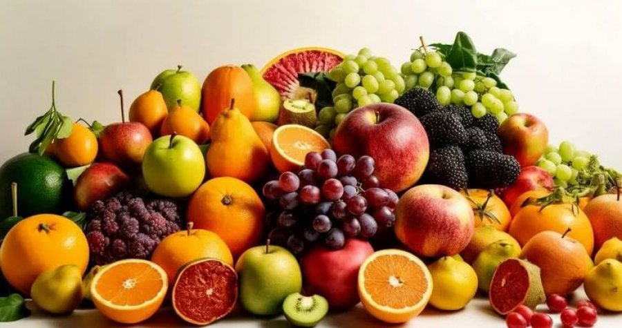 Konsumoni këto fruta në mëngjes nëse doni të humbni peshë