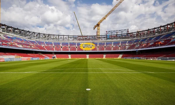 UEFA njofton për datën e rikthimit të Barcelonës në “Camp Nou”