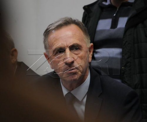 Paga e 13-të vetëm për sektorin publik, reagon Azemi: Vendim diskriminues ndaj sektorit privat