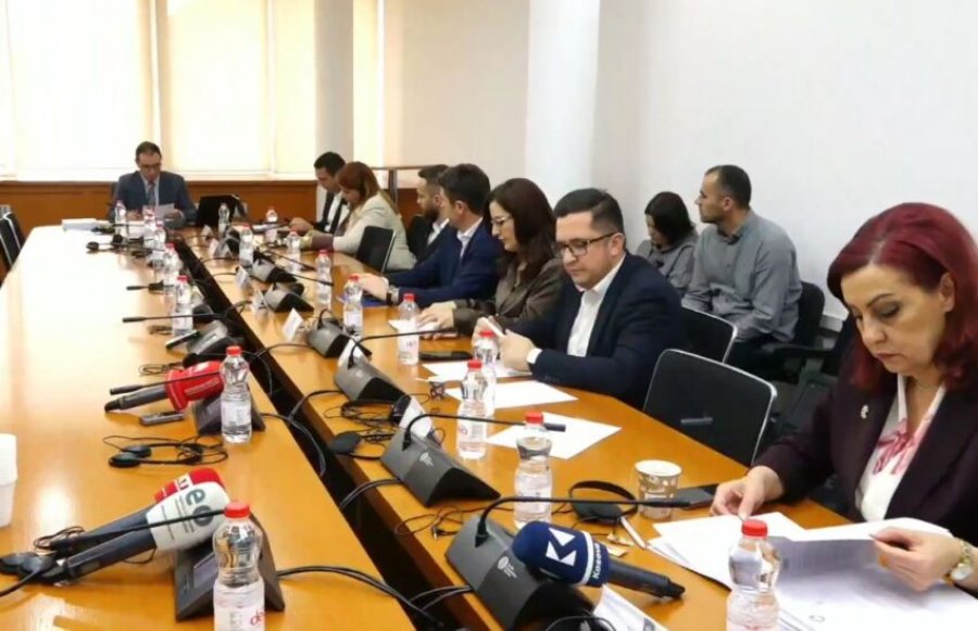 I jepet drita jeshile kredisë 80 milionë euroshe nga Franca