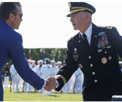 Hegseth i kërkon shefit të shtabit të ushtrisë amerikane të japë dorëheqjen