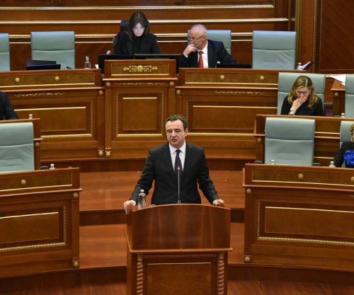 “Raportimet për financime me thasë parash” e “argatë të armiqve”, AGK-ja dënon ashpër retorikën nxitëse dhe akuzuese të Kurtit kundër mediave e gazetarëve