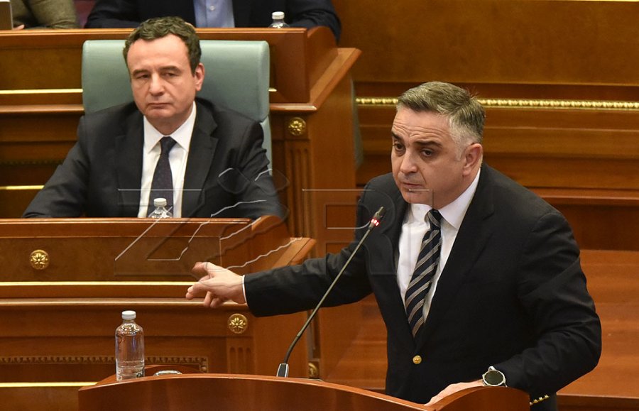 Tahiri thotë se qeveria “Kurti” ka qasje armiqësore ndaj sektorit privat