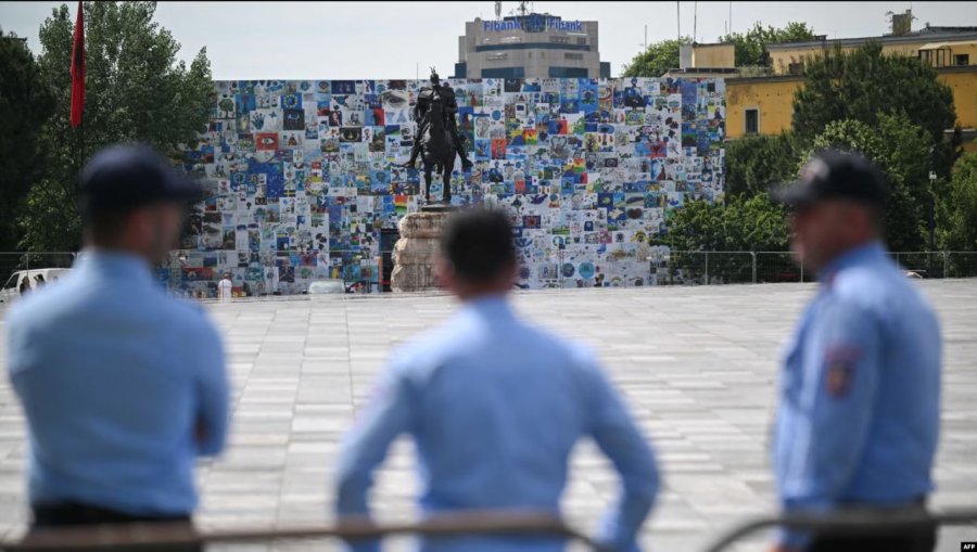 Ambasada amerikane paralajmëron se Shqipëria mund të jetë cak i grupeve të lidhura me Iranin, Tirana e mohon