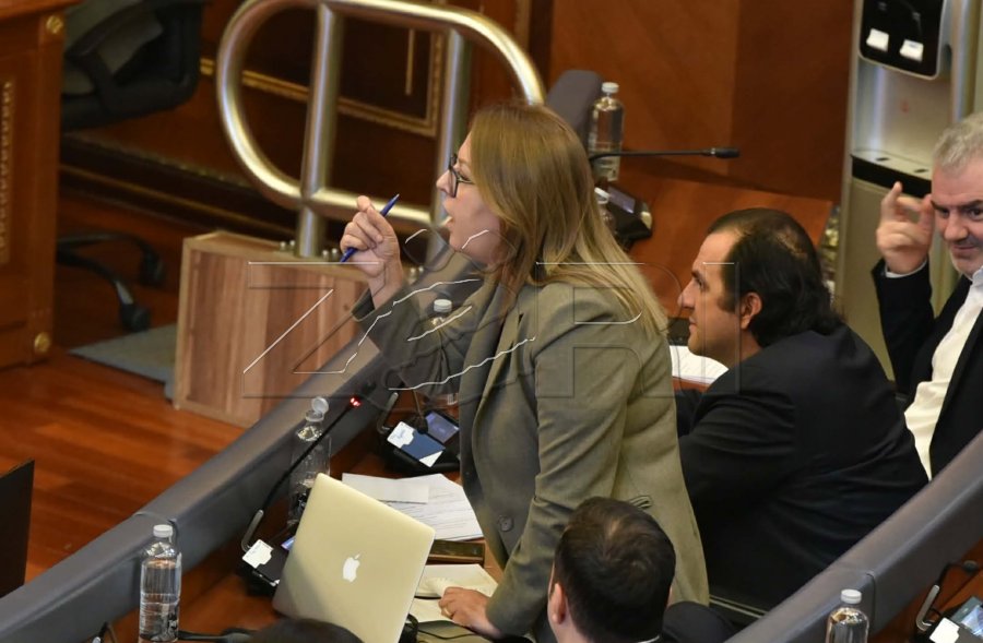   “S’muj kurrë me u ba si ti, e ki zanin varësisht qysh ta kërkon partia” - Bajrami i replikon sërish Kusarit