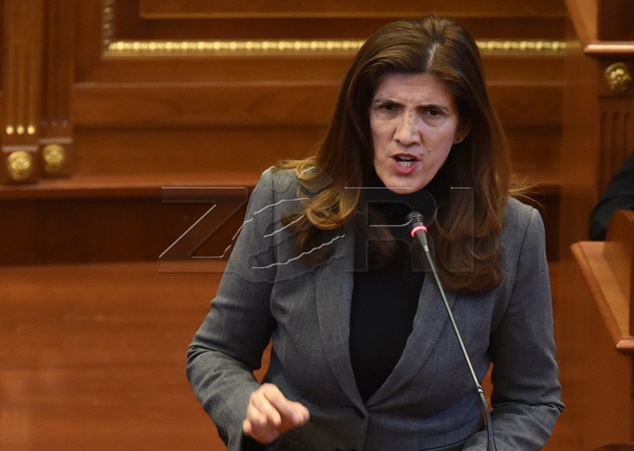 Musliu-Kurtit: Zvogëlo numrin e ministrive – e ke bërë kabinetin si me qenë Kosova, Kinë