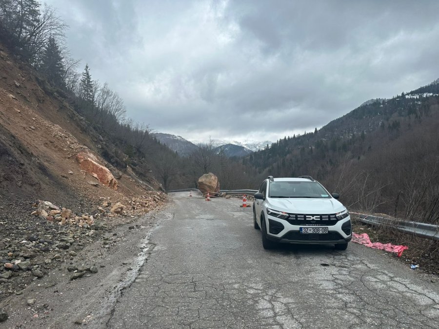 MIT-i njofton për ndërhyrje në dy akse rrugore, thotë se situata është nën kontroll