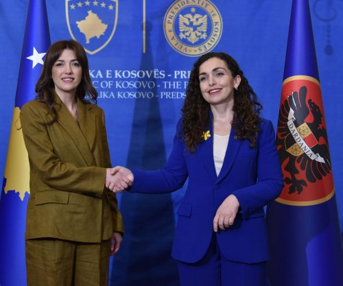 Haxhiu u.d. e presidentes, opozita druan se vendi do hyjë në cikël krizash politike