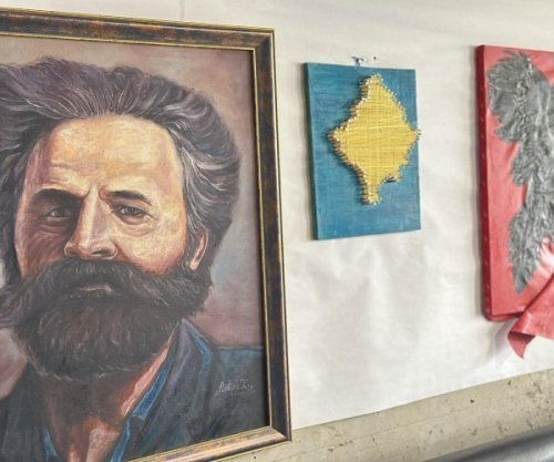 Hapet ekspozita “Artistët në hap me luftëtarët”