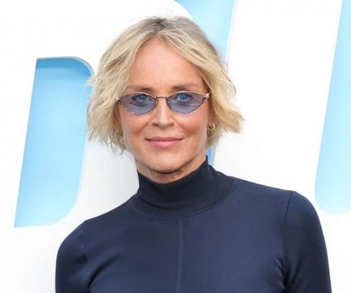 Sharon Stone flet për skenën erotike të vitit 1992: Humba kujdestarinë e djalit tim për shkak të kësaj [video]