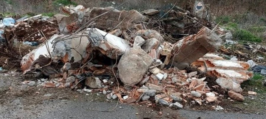 Hodhi mbeturina inerte, kryetari i Suharekës apel autorit: Je i njohur për institucionet, largoj ose do të marrësh gjobë