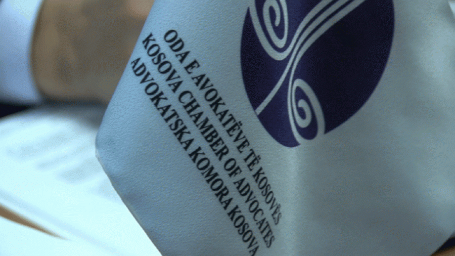 I merret licenca avokatit që u dënua me burgim për kërcënimin ndaj gazetarit Kajtazi