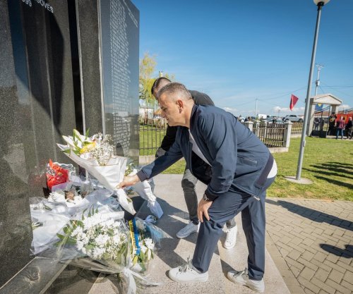 Bekim Jashari përkujton 98 civilët e vrarë në Masakrën e Rezallës