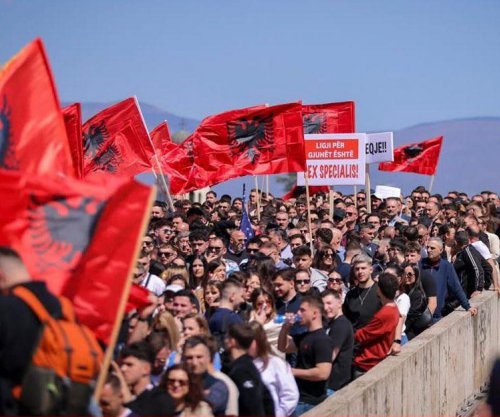 Osmani përkrah protestat e studentëve shqiptarë në Maqedoni të Veriut