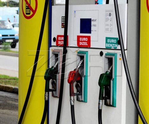 Inspektorët në terren për çmimin e naftës, pompat s’shpëtojnë nga gjobat në rast shkeljesh