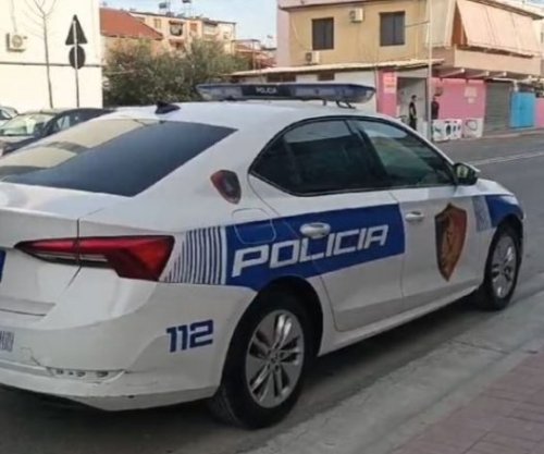 I dehur në timon aksidenton fëmijën 2 vjeç në Sarandë, i mituri dërgohet me urgjencë në spital