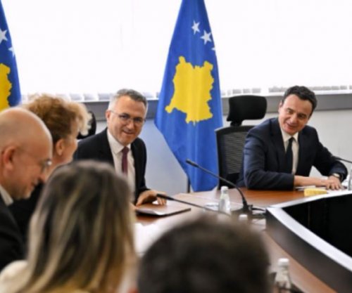 Reporterët pa Kufij dhe organizatat e tjera: Qeveria të ndalë rënien e lirisë së mediave 