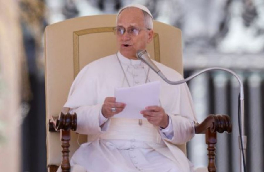 Papa Leon përshëndet armëpushimin disa orë pasi kritikoi Trumpin