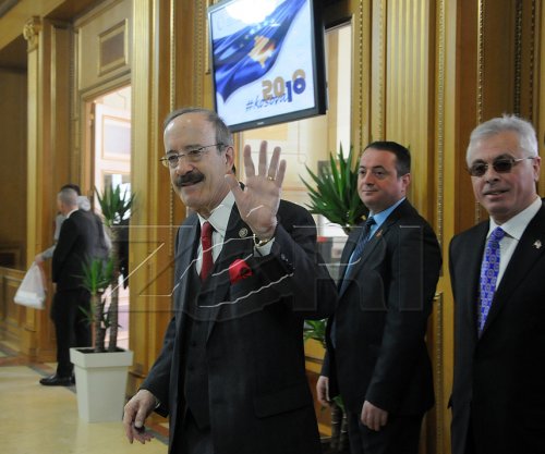 Të hënën mbahet pritje ngushëlluese për Eliot Engel në New York