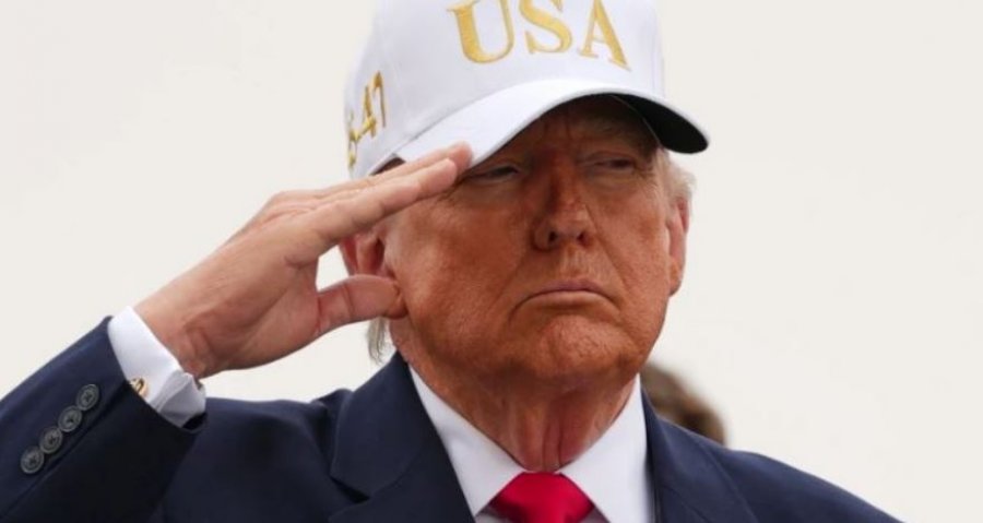 Astronautët kthehen në Tokë, Trump: Hapi tjetër një udhëtim në Mars