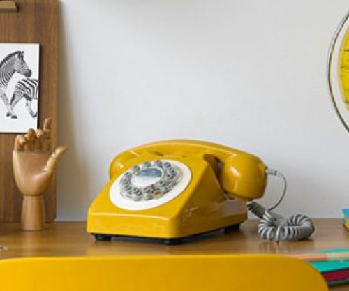 Rikthimi i teknologjive tradicionale, ringjallja e telefonisë fikse si përgjigje ndaj “lodhjes digjitale”