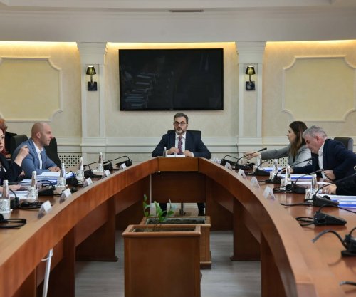 Nis mbledhja e Kryesisë