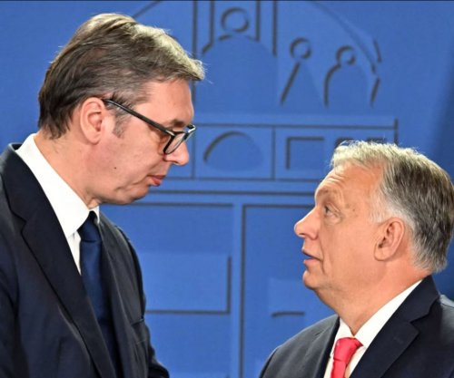 Budapesti pas Orbanit, “një sinjal i keq për Vuçiqin”