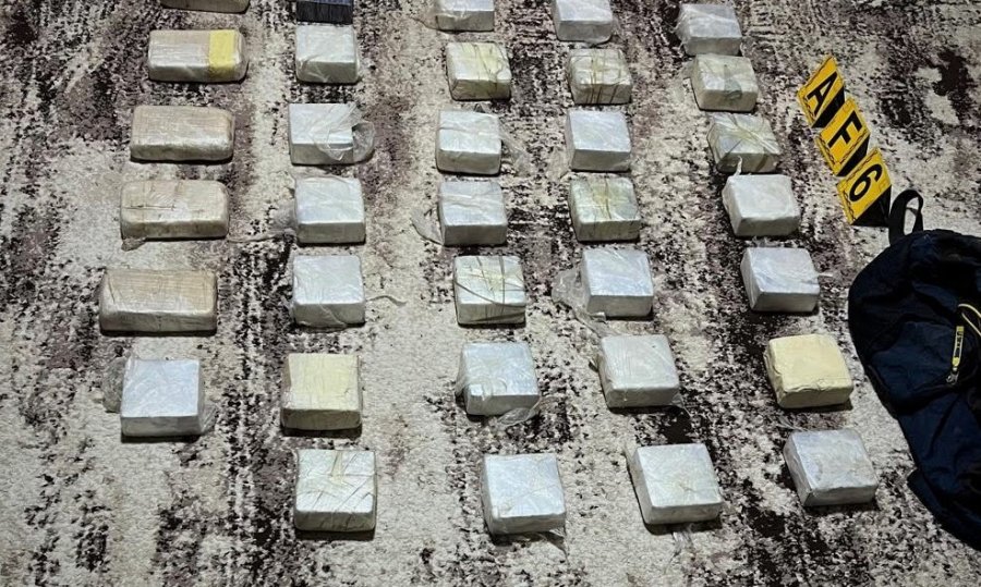 Arrestohen katër persona gjatë operacionit antidrogë në Ferizaj, sekuestrohen mbi 17 kg heroinë