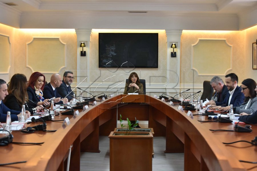 Sot Kryesia e Kuvendit me mbledhje, në rend dite caktimi i seancës dhe propozimi i kandidatëve për Kushtetuese