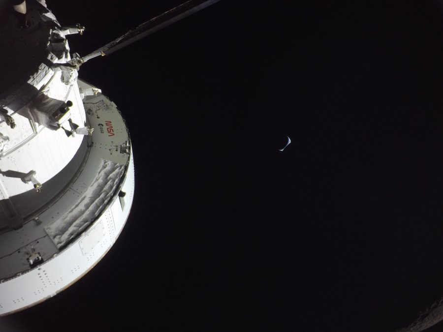 NASA publikon pamje të reja të hënës