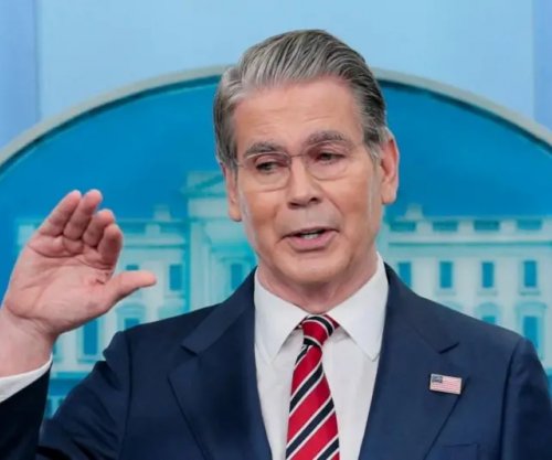 Bessent “optimist”, tregon se kur mund të bien çmimet e naftës