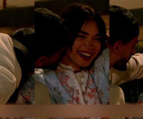 “Jemi vetëm shokë” - puthje pasionante mes Fabjolës dhe Adionit në Ferma VIP 3  [video]