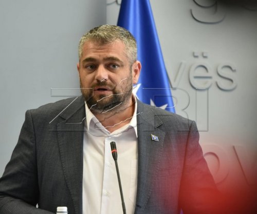 Hoti: Mbes i përkushtuar që familja të jetë në qendër të politikave tona
